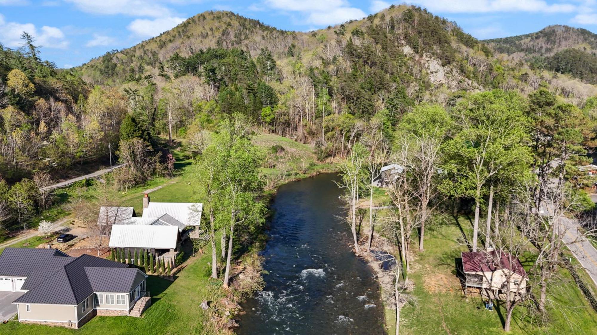 The Tellico Plains Inn And Event Venue Buitenkant foto