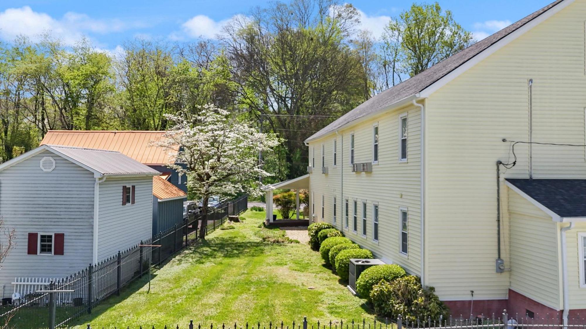 The Tellico Plains Inn And Event Venue Buitenkant foto