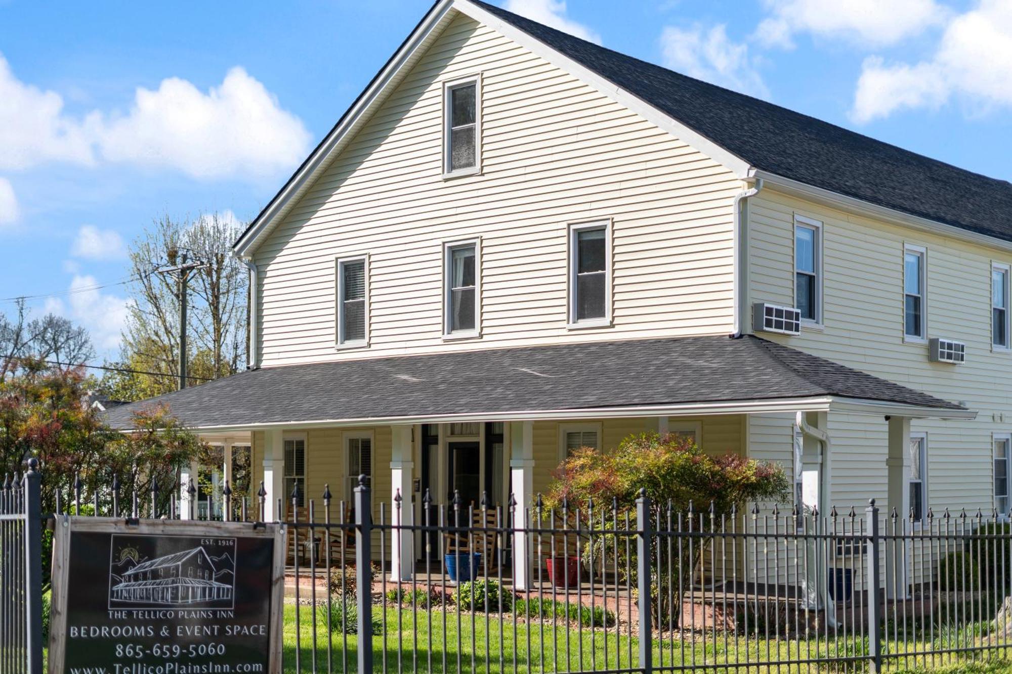 The Tellico Plains Inn And Event Venue Buitenkant foto